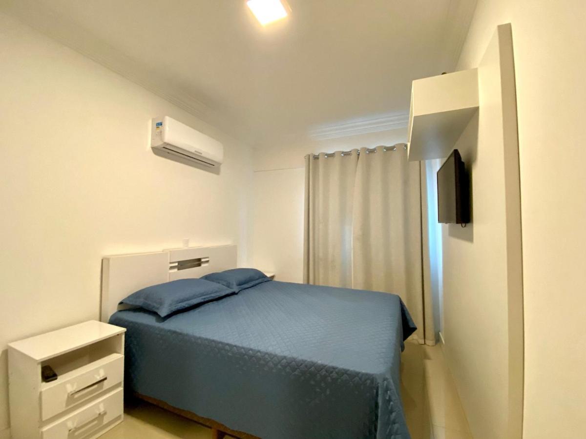 Confortavel Apartamento Em Condominio Com Piscina 邦比尼亚斯 外观 照片